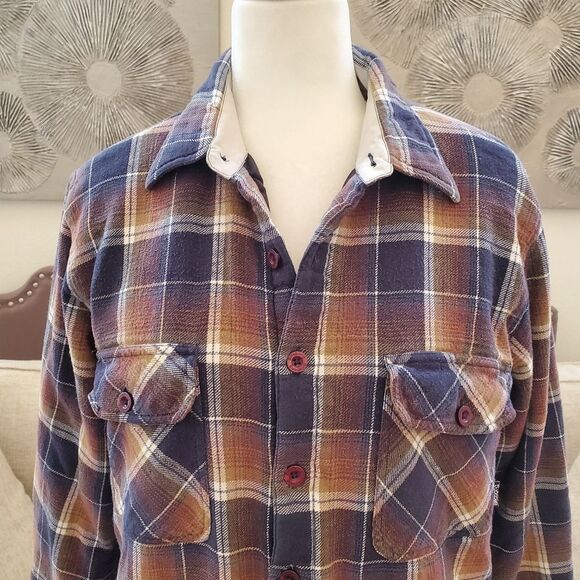 Billabong Straight Fit Quilted Flannel Shacket Sz Sm - Picture 4 of 13